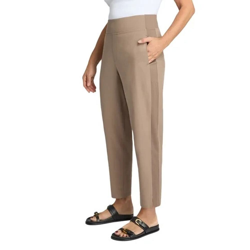Kirkland Signature Women’s Active Tapered Jogger/Pants – Beige/Tan, Size Small